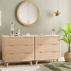 Table de chevet cannelée de 32 pouces de large, table de chevet moderne à 3 tiroirs avec plateau en faux marbre, commode en bois avec profil incurvé, table d'appoint pour chambre à coucher